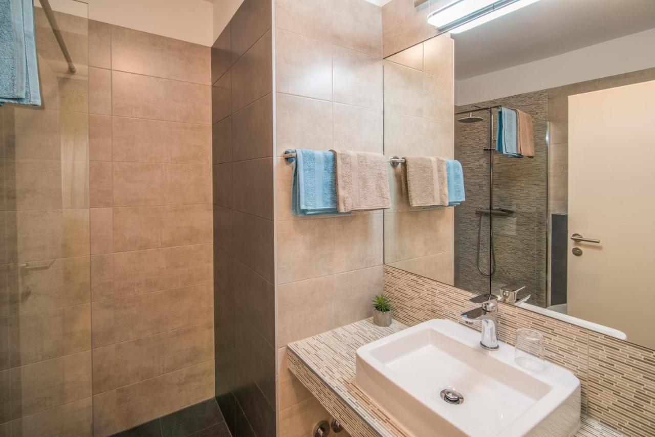 Apartments Bogdanic Krk I Крк Экстерьер фото