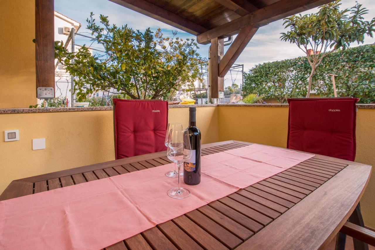 Apartments Bogdanic Krk I Крк Экстерьер фото