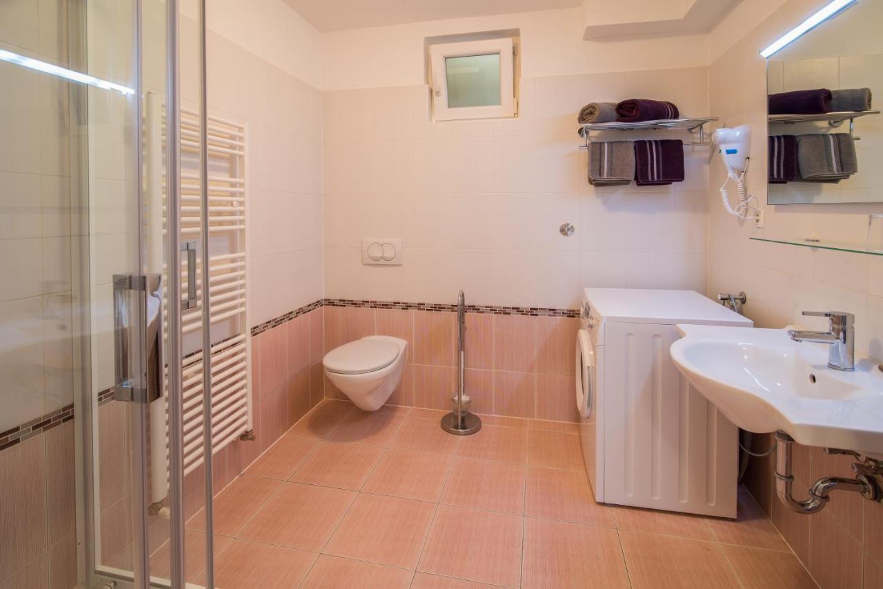 Apartments Bogdanic Krk I Крк Экстерьер фото